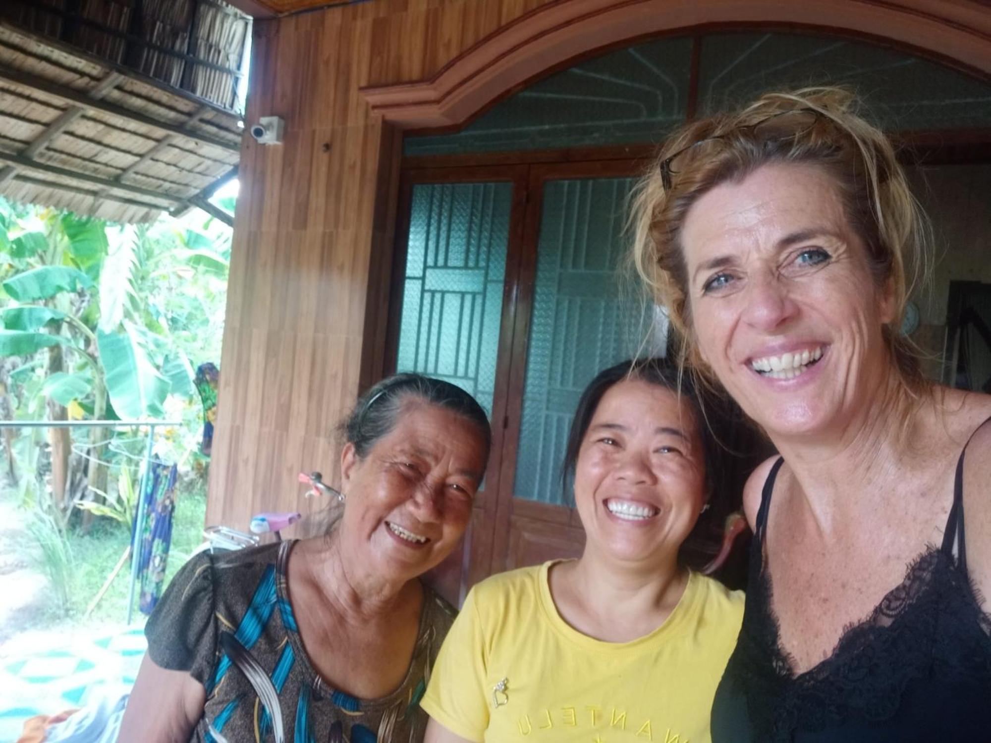 Homestay Ngoc Sang Vĩnh Long Exterior foto