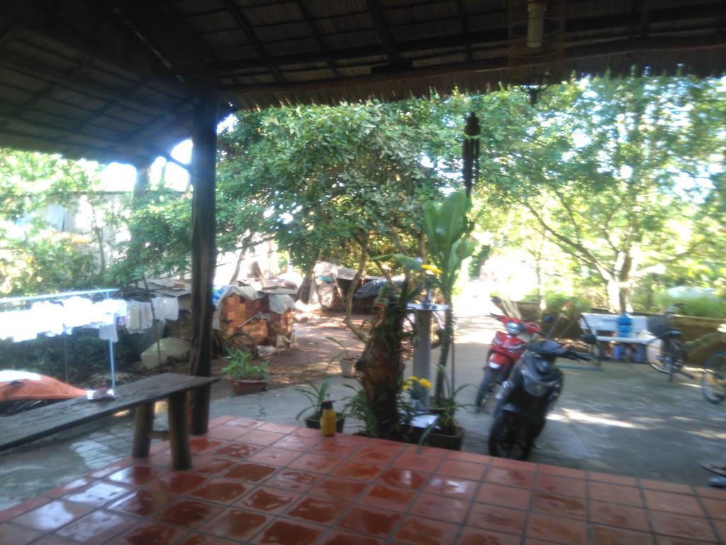 Homestay Ngoc Sang Vĩnh Long Exterior foto