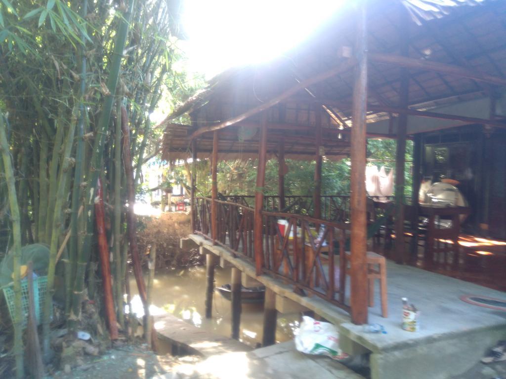 Homestay Ngoc Sang Vĩnh Long Exterior foto